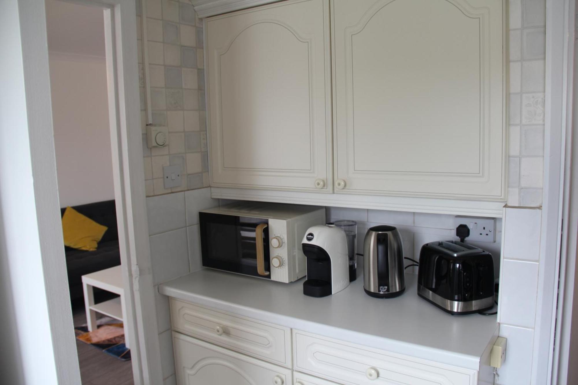 Coolfin House-Close To Excel, Contractors, Relocators, Paid Parking Villa London Bagian luar foto